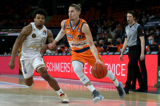 不但第一时 不但第一时