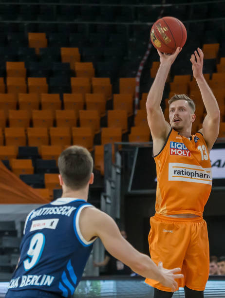 逆境与奇迹 逆境与奇迹