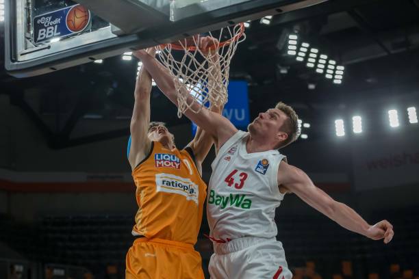 案而被判刑 案而被判刑